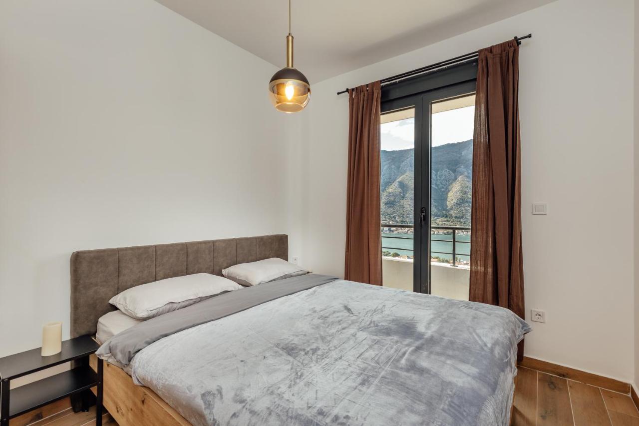 Lana Sea View Apartment โกตอร์ ภายนอก รูปภาพ
